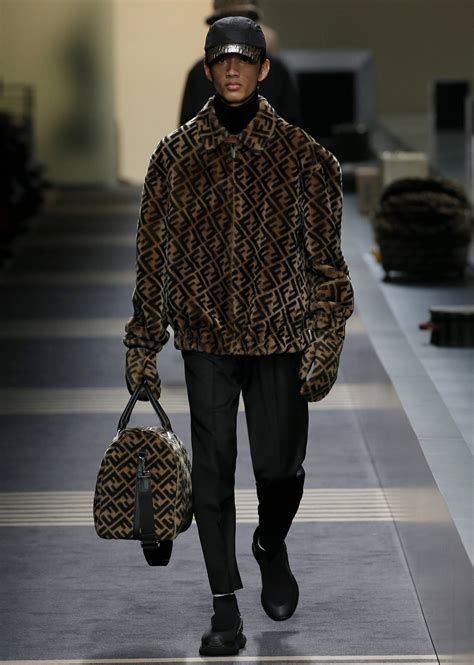 fendi sconti uomo|fendi outfit men's.